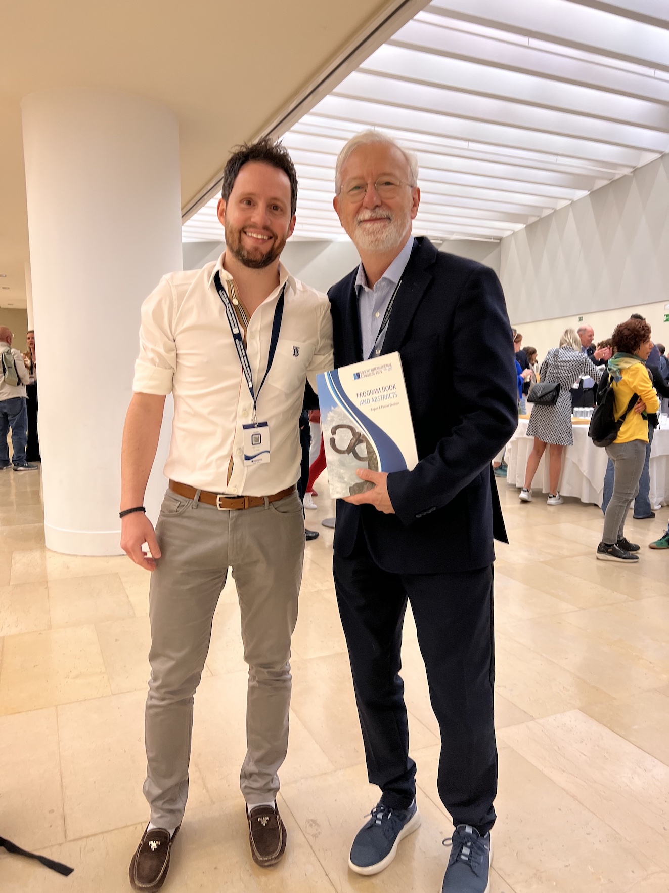 Ο Νίκος Καραβίδας με τον Dr. Manuel Rigo στο Ετήσιο Συνέδριο της SOSORT στο San Sebastian της Ισπανίας τον Μάιο του 2022 Nikos Karavidas and Manuel Rigo SOSORT 2022 Meeting